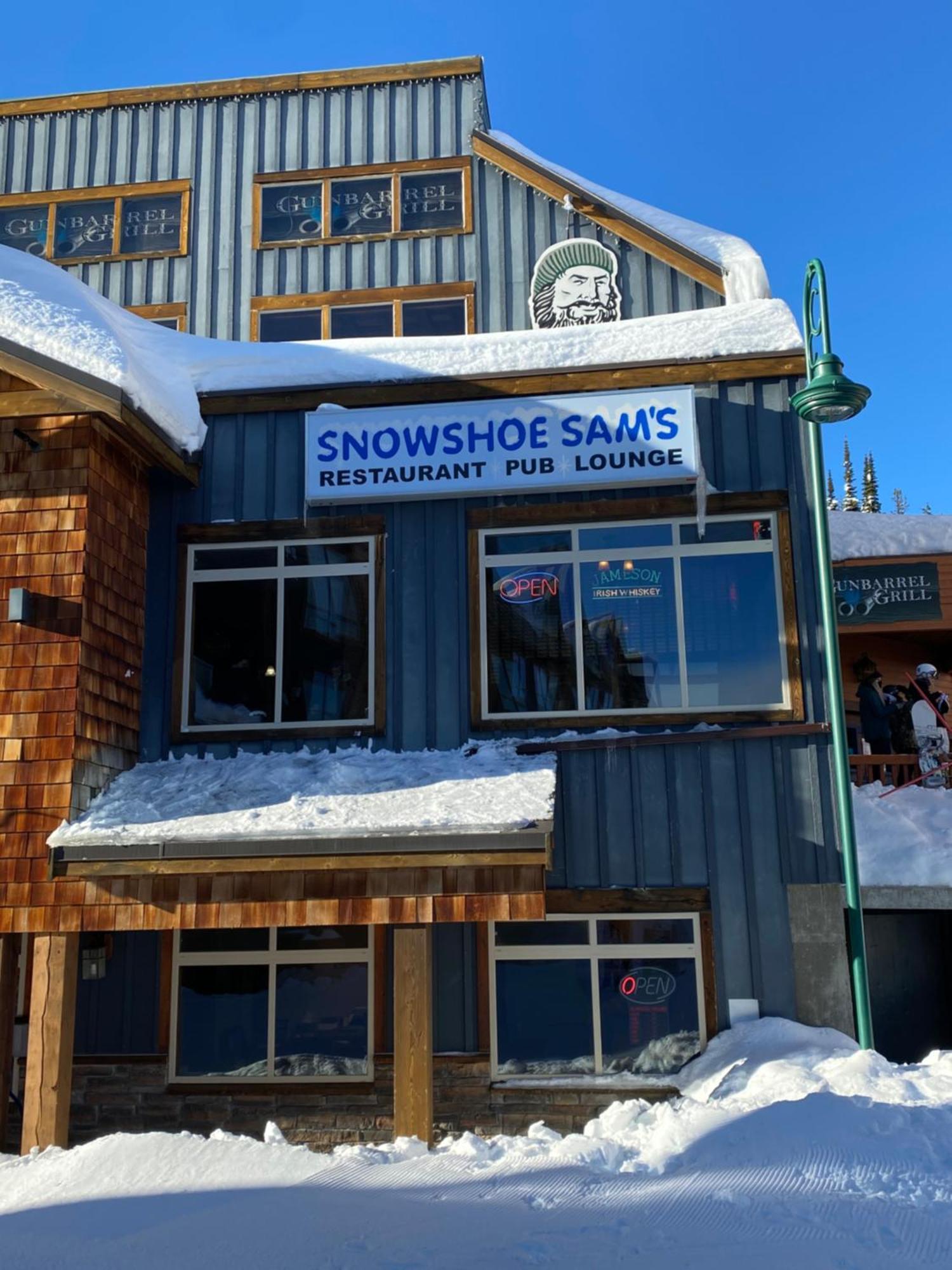 3 Bedroom 3 Bath Ski In Ski Out With Private Hot Tub Big White Exteriör bild
