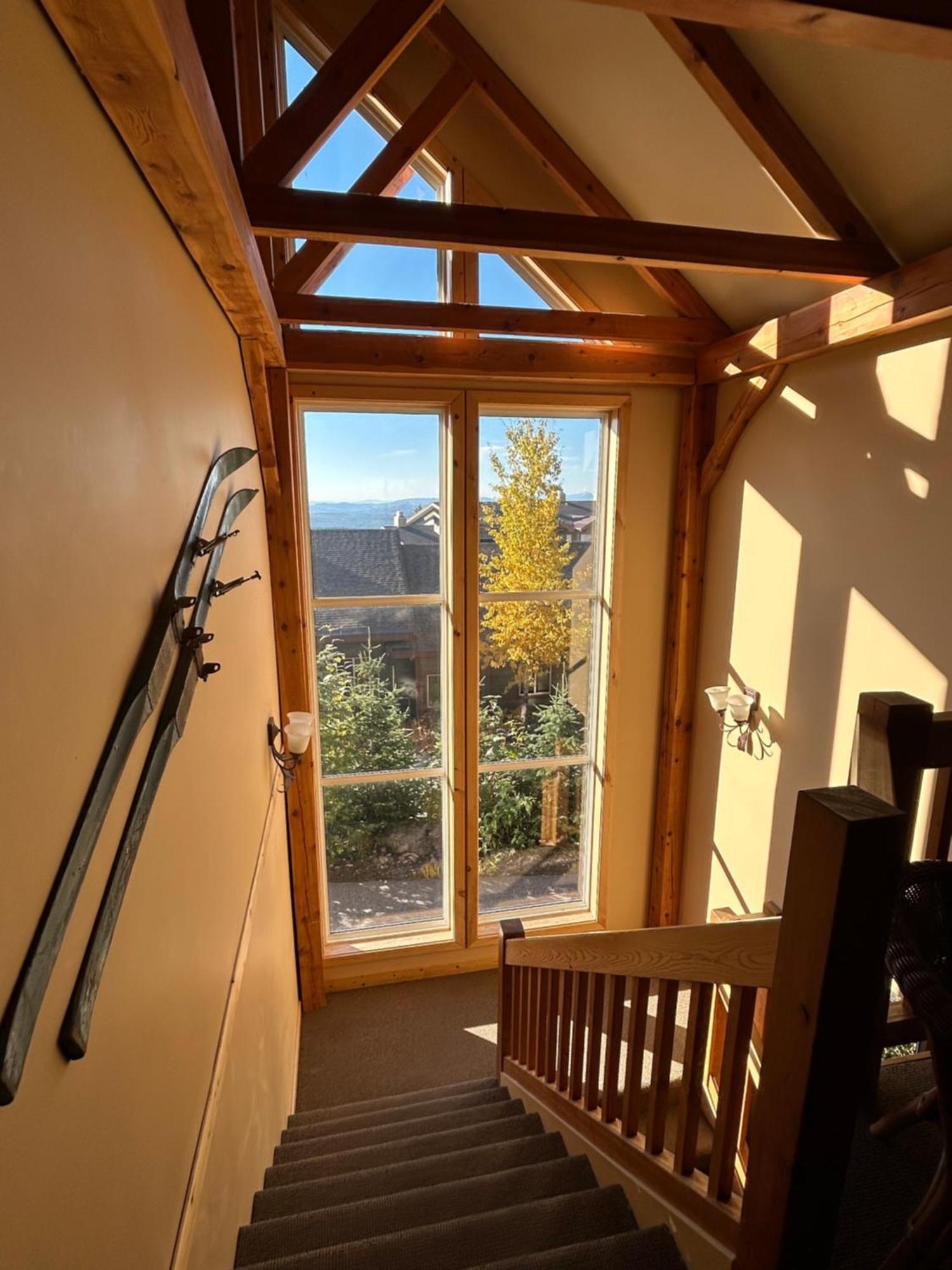 3 Bedroom 3 Bath Ski In Ski Out With Private Hot Tub Big White Exteriör bild