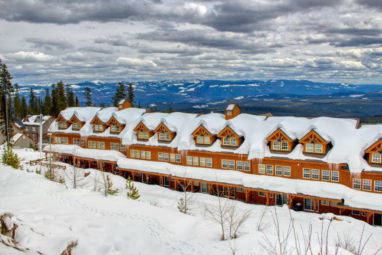 3 Bedroom 3 Bath Ski In Ski Out With Private Hot Tub Big White Exteriör bild